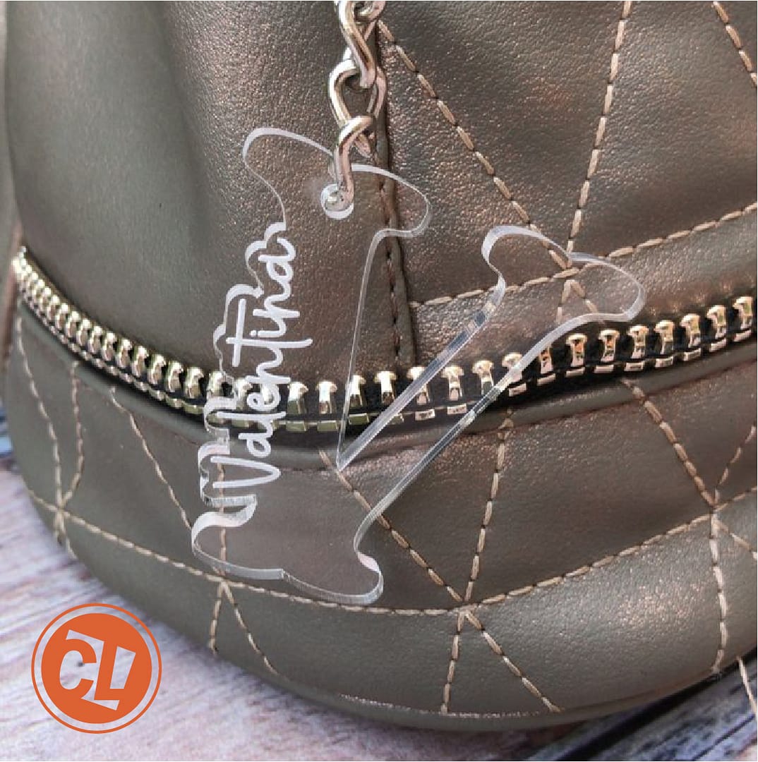 Llavero Letra Inicial Acrilico Con Nombre Grabado - Imagen 2