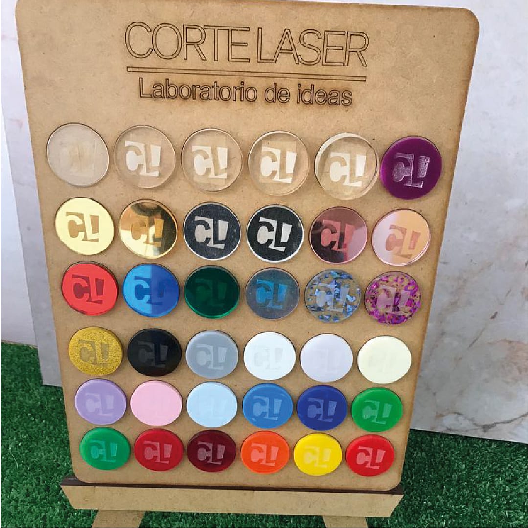 Llavero Letra Inicial Acrilico Con Nombre Cortado - Imagen 3