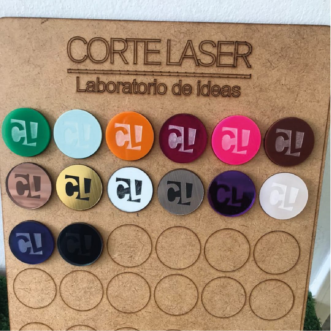 Llavero Letra Inicial Acrilico Con Nombre Cortado - Imagen 4